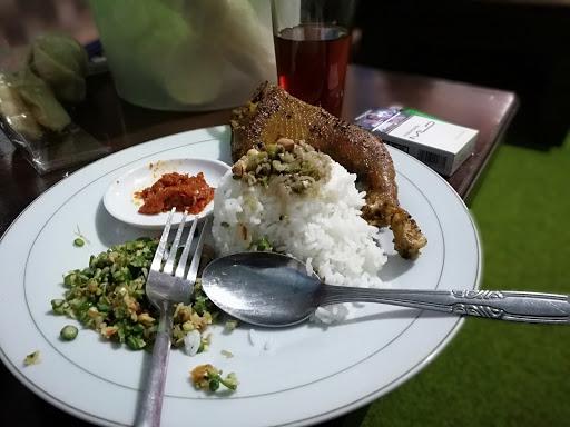 Warung Khas Bali  Bli Nyoman review