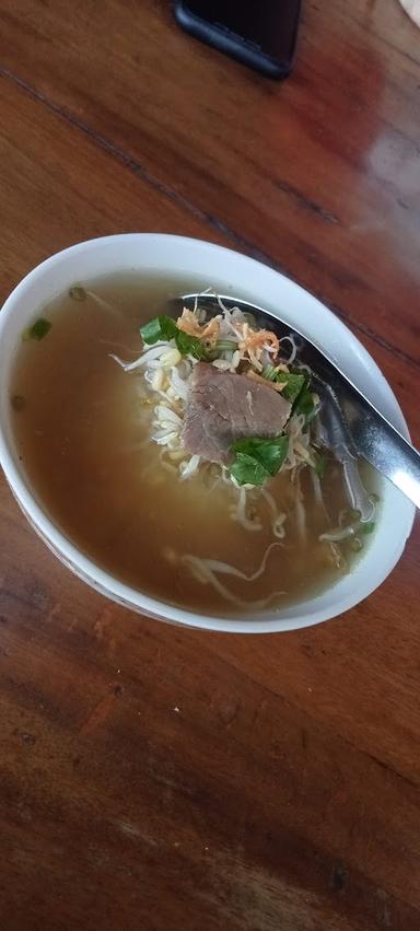 https://horego-prod-outlets-photos.s3.ap-southeast-3.amazonaws.com/horego.com/boyolali/restaurant/soto-seger-hj-fatimah/review/thumbnail/af1qippygy_48foure33dyz3sgktgxzuhl91eslmc1bm.jpg