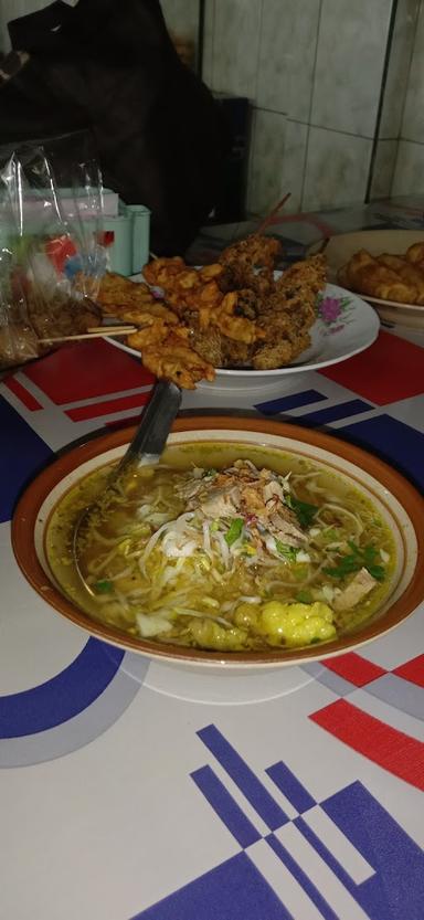 https://horego-prod-outlets-photos.s3.ap-southeast-3.amazonaws.com/horego.com/boyolali/restaurant/warung-soto-nggopir/review/thumbnail/af1qippcrdp81_cwjt11rmdgxbyhofc_gjfpm48pvm1p.jpg