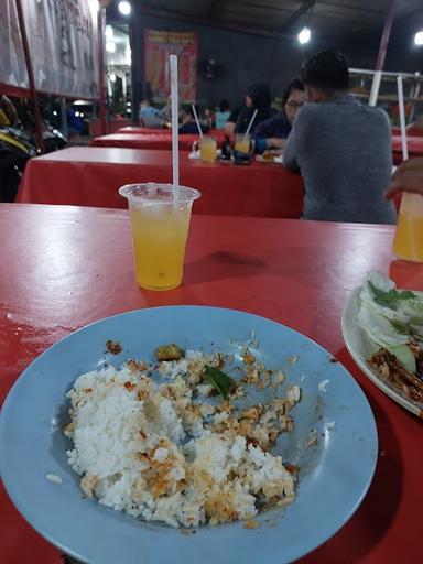 https://horego-prod-outlets-photos.s3.ap-southeast-3.amazonaws.com/horego.com/cabangbungin/restaurant/warung-lamongan-sambal-3-rasa/review/thumbnail/af1qipp1x9pi6fuo-lt5rfey-ayewdm-l_hbpeccjt3g.jpg