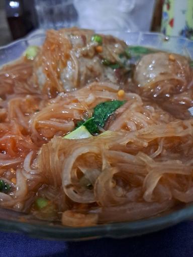 https://horego-prod-outlets-photos.s3.ap-southeast-3.amazonaws.com/horego.com/cicalengka/restaurant/mie-baso-mas-hendra/review/thumbnail/af1qipp8dqea6jwf0hjfgz63qlqtuqt5gidnakgifmf5.jpg