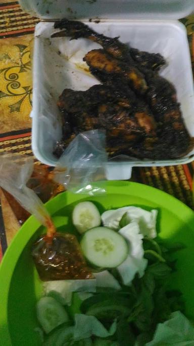 https://horego-prod-outlets-photos.s3.ap-southeast-3.amazonaws.com/horego.com/cikarang-utara/restaurant/ayam-bakar-paijo/review/thumbnail/af1qiposiltppnoqmn8pkxsrmpusta3gguolvifcfwrb.jpg