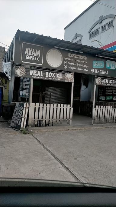 https://horego-prod-outlets-photos.s3.ap-southeast-3.amazonaws.com/horego.com/cikarang-utara/restaurant/ayam-geprek-k39-jababeka/review/thumbnail/af1qipol03vozoawgpebwuvv6jg2hpi3sdsdf3sygg6h.jpg