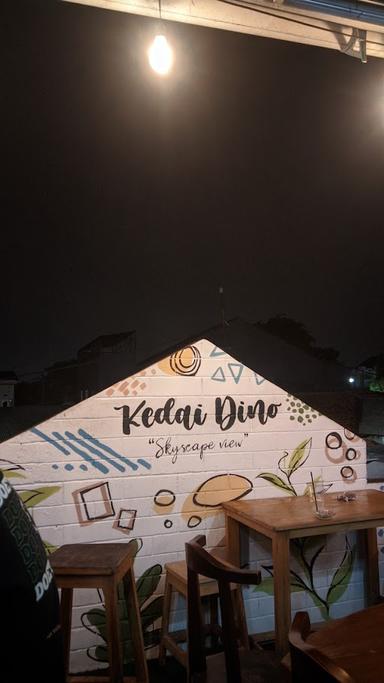 https://horego-prod-outlets-photos.s3.ap-southeast-3.amazonaws.com/horego.com/cipayung/coffee-shop/kedai-dino-sky-view/other/thumbnail/AF1QipMIyZE7oMXJQbsiIKND6_l76ELEdzxv_vEgYKov.jpg