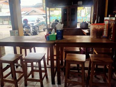 https://horego-prod-outlets-photos.s3.ap-southeast-3.amazonaws.com/horego.com/ciputat-timur/restaurant/bakso-benhil-kertamukti/review/thumbnail/af1qippddnc4qwjj8bi5oxes1y5z-a035ny4qvzwahot.jpg