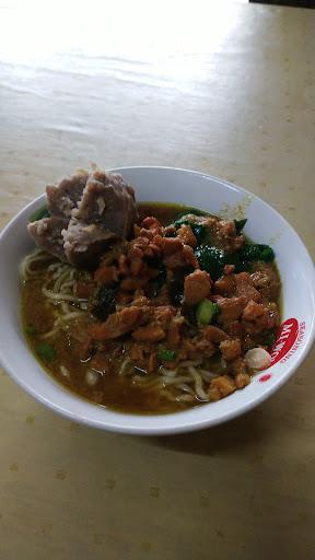 https://horego-prod-outlets-photos.s3.ap-southeast-3.amazonaws.com/horego.com/ciputat-timur/restaurant/bakso-kita-mie-ayam-pelangi/review/thumbnail/af1qipolhtknx5gjocctcyva3tinivialbdxmaqsvfcg.jpg