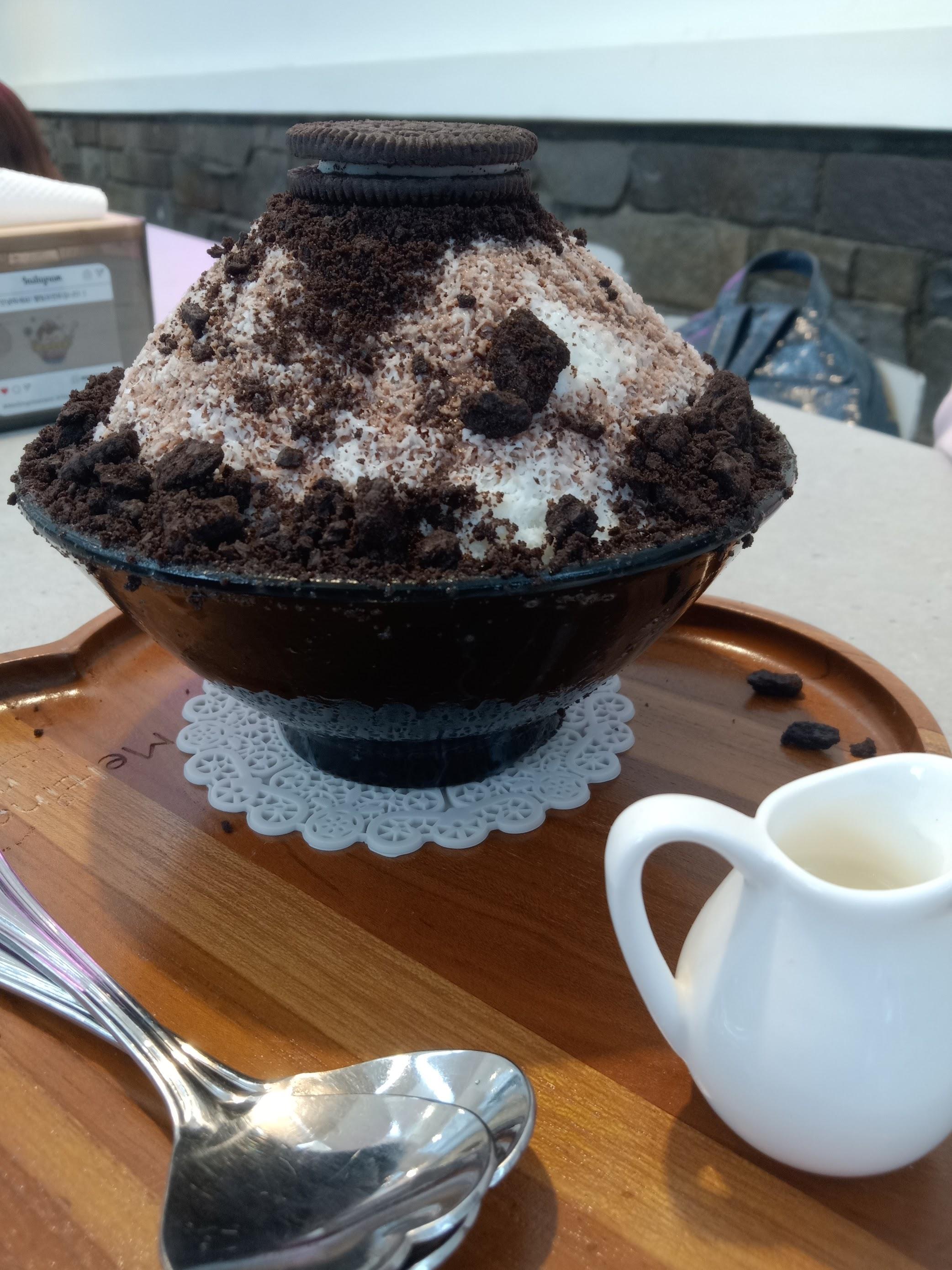 Melting Moment Korean Snow Bingsu Cafe review