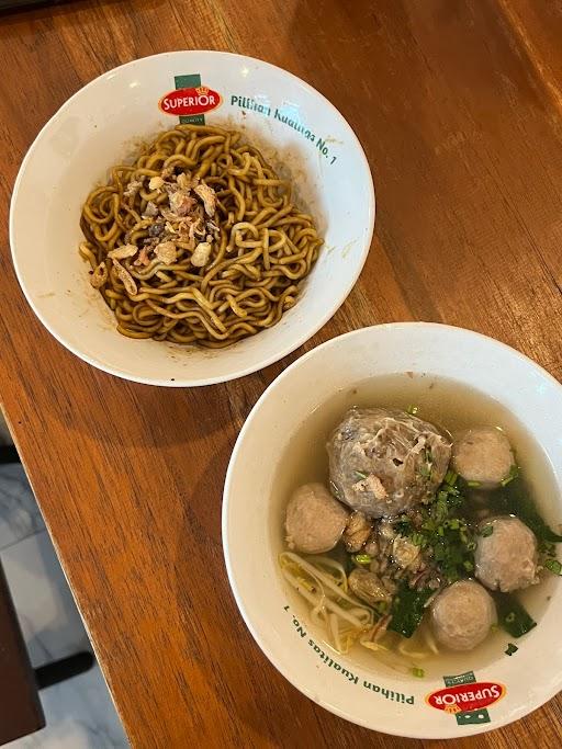 Baso Semar - Tubagus Ismail review