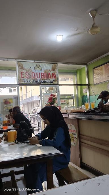 https://horego-prod-outlets-photos.s3.ap-southeast-3.amazonaws.com/horego.com/coblong/restaurant/es-duren-pak-aip-sakinah/review/thumbnail/af1qipmhaftayj5h8ppzwprb4wnh260ylxkxx65go4ui.jpg