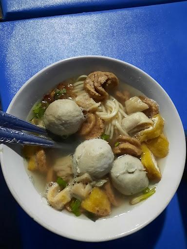 https://horego-prod-outlets-photos.s3.ap-southeast-3.amazonaws.com/horego.com/danurejan/restaurant/bakso-iso-sarjono/review/thumbnail/af1qippimouxrnf-4ozxu3dacgfignxf6t23y8c9hude.jpg