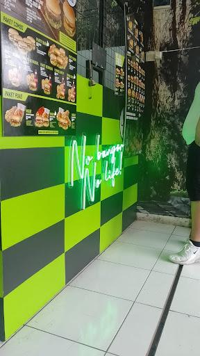 https://horego-prod-outlets-photos.s3.ap-southeast-3.amazonaws.com/horego.com/dayeuhkolot/restaurant/burger-bangor-bojongsoang-bjsg-lokasi-terdekat-terenak/review/thumbnail/af1qipou31ssugj-kc2dnqneztrf3nwufxxrqmbgbf11.jpg