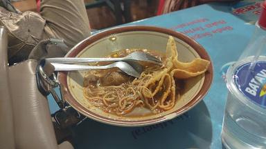 https://horego-prod-outlets-photos.s3.ap-southeast-3.amazonaws.com/horego.com/dayeuhkolot/restaurant/mie-bakso-goyang-lidah-mas-kasdi/review/thumbnail/af1qipoig65l_nalfmrrqo0k3dxmzdqremhfpu_2xzzm.jpg