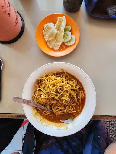 https://horego-prod-outlets-photos.s3.ap-southeast-3.amazonaws.com/horego.com/denpasar-barat/restaurant/mie-aceh-pondok-bangladesh/review/thumbnail/af1qipmmjpe2hepdlunc63bxlspysdtbobl2ljbkkv7d.jpg