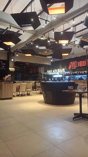 Pizza Hut Restoran review