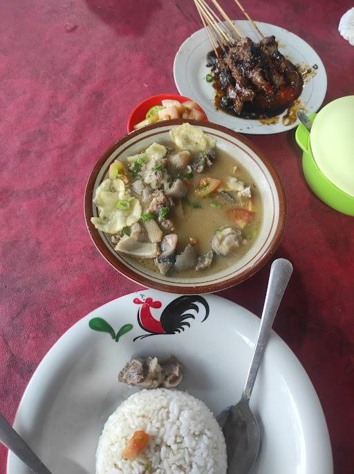 Tombo Luwe Sop Kaki Dan Sate Kambing review