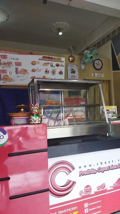 https://horego-prod-outlets-photos.s3.ap-southeast-3.amazonaws.com/horego.com/denpasar-timur/restaurant/c-bezt-fried-chicken-kenyeri-34/review/thumbnail/af1qipmrxxxly2ue1xv-pn7rbhdtlgtcbktureyosh5p.jpg