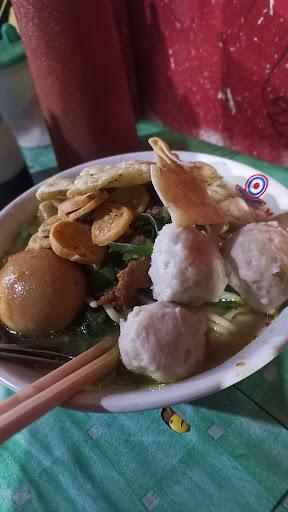 https://horego-prod-outlets-photos.s3.ap-southeast-3.amazonaws.com/horego.com/depok/restaurant/mie-ayam-bakso-spesial-ceker-mas-b/review/thumbnail/af1qipou-nberqs9jgapfy9ntbpmubhixqha42hbtcax.jpg