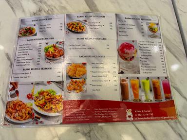 https://horego-prod-outlets-photos.s3.ap-southeast-3.amazonaws.com/horego.com/duren-sawit/chinese-restaurant/bakmi-kelinci-pasar-baru/menu/thumbnail/AF1QipO47kElV_pUT6L2ijPP9cOQ1CMRCXj1QWdCX1o.jpg