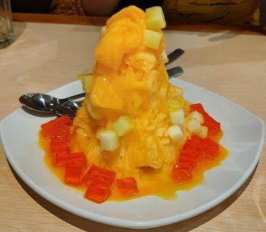 https://horego-prod-outlets-photos.s3.ap-southeast-3.amazonaws.com/horego.com/duren-sawit/chinese-restaurant/imperial-kitchen-dimsum-cipinang-indah-mall/review/thumbnail/af1qipm2mfywvzjlzfn9xhuiy1gxhukuvqk_uqwdburq.jpg