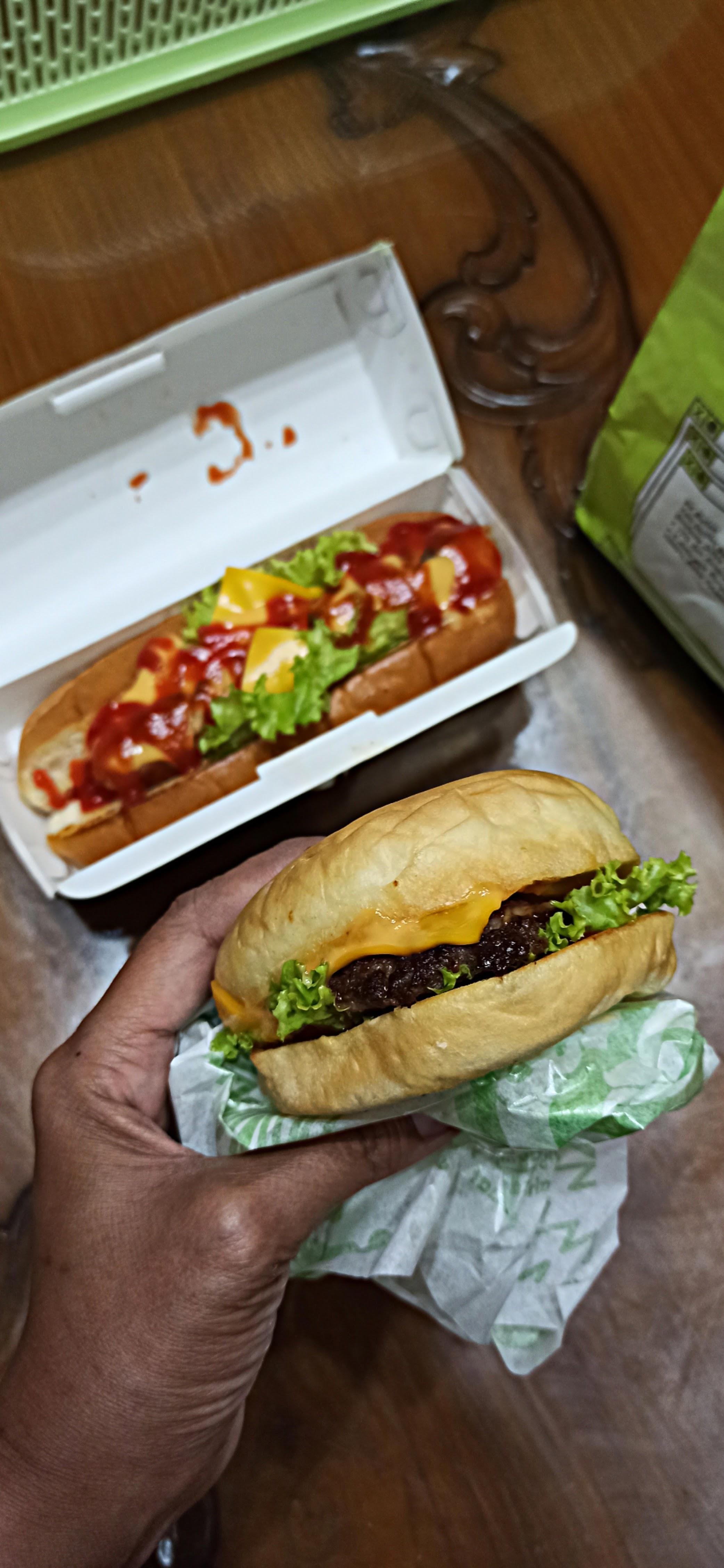 Burger Bangor Pondok Kelapa review