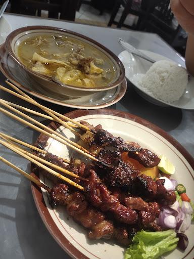 https://horego-prod-outlets-photos.s3.ap-southeast-3.amazonaws.com/horego.com/gajah-mungkur/restaurant/sate-kambing-pak-widodo-sampangan/review/thumbnail/af1qipo61-fg0hd5fabfwufwh1ee0lv1u7n_sso6ujo9.jpg