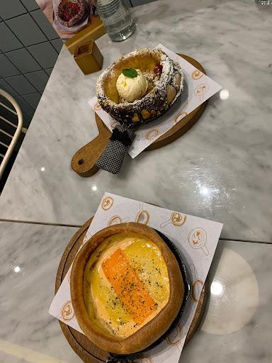 https://horego-prod-outlets-photos.s3.ap-southeast-3.amazonaws.com/horego.com/grogol-petamburan/restaurant/baby-dutch-pancake-neo-soho/review/thumbnail/af1qipn5ymvpdyz3ko4fyjgl5zcm8qwtweb71tjcsbbl.jpg