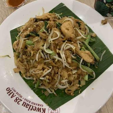 https://horego-prod-outlets-photos.s3.ap-southeast-3.amazonaws.com/horego.com/grogol-petamburan/restaurant/kwetiau-28-aho-hublife-taman-anggrek/review/thumbnail/horego-76712731.jpg