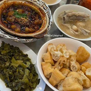 https://horego-prod-outlets-photos.s3.ap-southeast-3.amazonaws.com/horego.com/grogol-petamburan/restaurant/song-fa-bak-kut-teh/review/thumbnail/horego-90997709.jpg