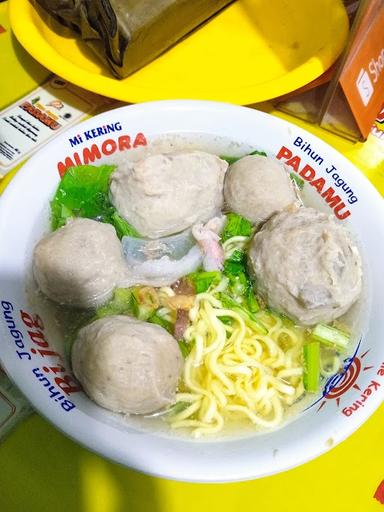 https://horego-prod-outlets-photos.s3.ap-southeast-3.amazonaws.com/horego.com/gunung-pati/restaurant/bakso-mie-ayam-mas-sus/review/thumbnail/af1qippea7vkxina9znmszik70fxj8c8ydw-j7lgicm.jpg