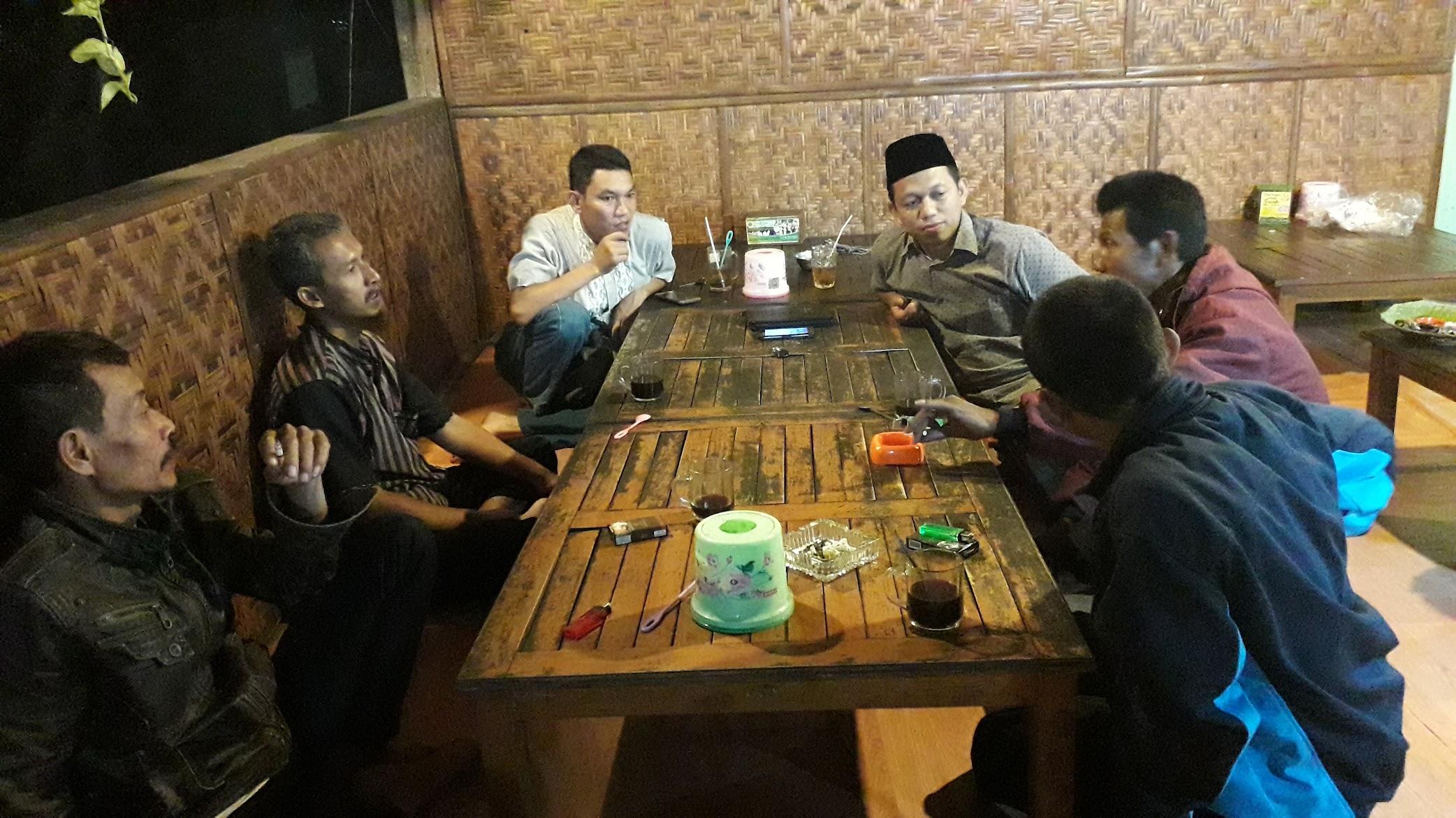 Bebek Goreng Mbak Hanif, Cabang Jl. Wurjanto review