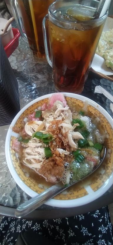 https://horego-prod-outlets-photos.s3.ap-southeast-3.amazonaws.com/horego.com/gunung-pati/restaurant/soto-sokaraja-warung-latar/review/thumbnail/af1qipngcxxmvdprg65ordrgqk-p6u6khiezvjhgxtxu.jpg