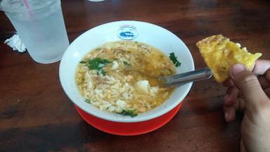 https://horego-prod-outlets-photos.s3.ap-southeast-3.amazonaws.com/horego.com/gunung-pati/restaurant/waroeng-soto-seger/review/thumbnail/af1qippinlhqe0s3efqf3mrjc0mtjf3k6hgvu3ifin_c.jpg