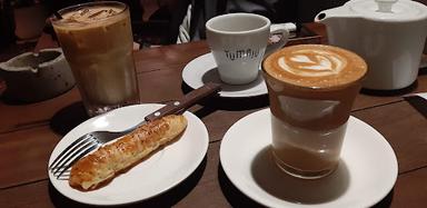 https://horego-prod-outlets-photos.s3.ap-southeast-3.amazonaws.com/horego.com/ibun/cafe/yumaju-coffee/review/thumbnail/af1qipph-wcokeszghna_o2h4st6hxyv9o6qsbgzxjlb.jpg