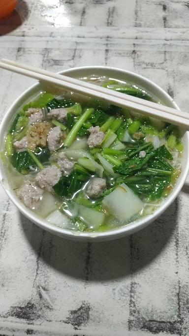 https://horego-prod-outlets-photos.s3.ap-southeast-3.amazonaws.com/horego.com/ilir-timur-i/chinese-restaurant/bubur-guangdong-bubur-bak-sayangan/review/thumbnail/af1qipmectlvihmyaxssr4ztakvy4fc8ptdu-m9qxdm9.jpg