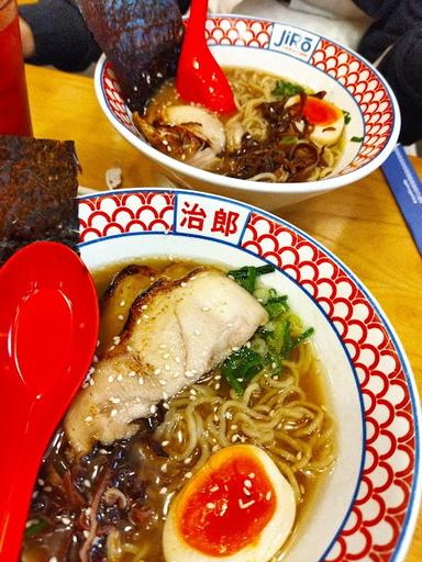 https://horego-prod-outlets-photos.s3.ap-southeast-3.amazonaws.com/horego.com/ilir-timur-ii/restaurant/jiro-ramen/review/thumbnail/af1qipp-onxeg7xlwt9ze3tnv4vz8nwnaj0ontwrocrs.jpg