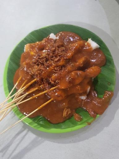 https://horego-prod-outlets-photos.s3.ap-southeast-3.amazonaws.com/horego.com/ilir-timur-ii/restaurant/sate-padang-binaria-uni-yelly/review/thumbnail/af1qipppiqfsibsxrgzgoubkty0fc5iwxza8nebn6779.jpg