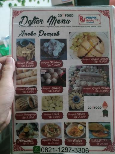 https://horego-prod-outlets-photos.s3.ap-southeast-3.amazonaws.com/horego.com/jagakarsa/restaurant/pempek-robby-771/review/thumbnail/af1qipn31rg5yu8neajjp_svtyjfyyxqxixtyivplhml.jpg