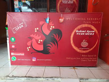 https://horego-prod-outlets-photos.s3.ap-southeast-3.amazonaws.com/horego.com/jatinegara/restaurant/bakmi-ayam-tuan-muda/review/thumbnail/af1qipmwltwk_9xs8mopvcomqcsup01a2kgckxeklei6.jpg