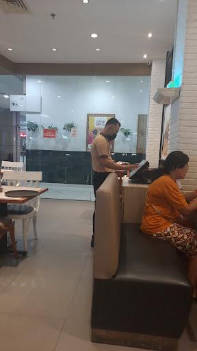 https://horego-prod-outlets-photos.s3.ap-southeast-3.amazonaws.com/horego.com/jatinegara/restaurant/imperial-kitchen-dimsum/review/thumbnail/af1qipohkyfwn4um4smfqcwsb8gfymsp0aybd6l20ant.jpg