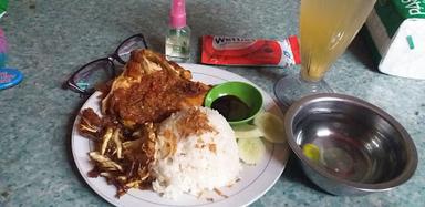 https://horego-prod-outlets-photos.s3.ap-southeast-3.amazonaws.com/horego.com/jatinegara/restaurant/mie-aceh-gudang-seng/review/thumbnail/af1qippthtst0suxvgqkwygkfjl9zacznnhwtgegqx46.jpg