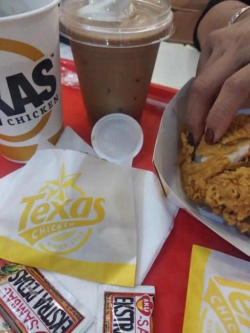 Texas Chicken Bassura City Mall review