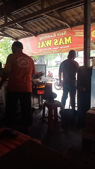 https://horego-prod-outlets-photos.s3.ap-southeast-3.amazonaws.com/horego.com/jebres/restaurant/sate-kambing-mas-wal/review/thumbnail/af1qipppu6gf8peaji1-eat2i5exehxloqladyhgbktf.jpg