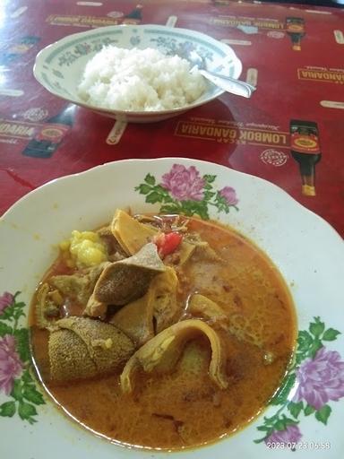 https://horego-prod-outlets-photos.s3.ap-southeast-3.amazonaws.com/horego.com/jebres/restaurant/sate-kambing-mbak-puji/review/thumbnail/af1qippomjvgcyixxep77dkbk7cygmtbqcp7v8mumbjy.jpg