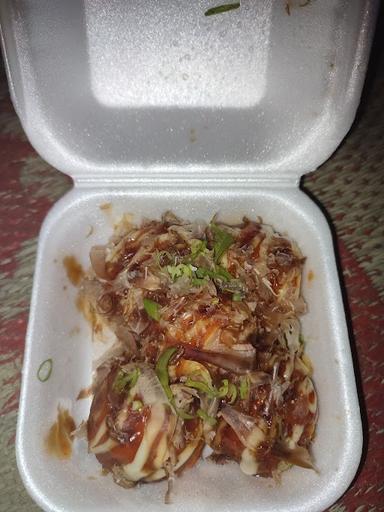 https://horego-prod-outlets-photos.s3.ap-southeast-3.amazonaws.com/horego.com/jebres/restaurant/takoyaki-dan-okonomiyaki-jebres/review/thumbnail/af1qipovkagkhpajaghx8ngi92jppssq8agkv8fbntkq.jpg