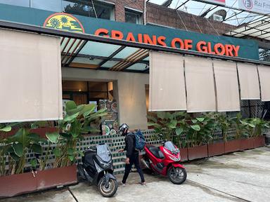 https://horego-prod-outlets-photos.s3.ap-southeast-3.amazonaws.com/horego.com/kebayoran-baru/restaurant/grains-of-glory-senopati/review/thumbnail/af1qipn6bt1hofpv2vyqq_5ujgech6cub_ise5v0nb6h.jpg