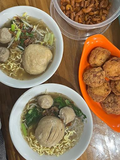 https://horego-prod-outlets-photos.s3.ap-southeast-3.amazonaws.com/horego.com/kebayoran-lama/restaurant/bakso-rusuk-samanhudi-gandaria/review/thumbnail/af1qippn_s8ritactcfa7tjww6yfe_m2wou8vvcfr9p3.jpg