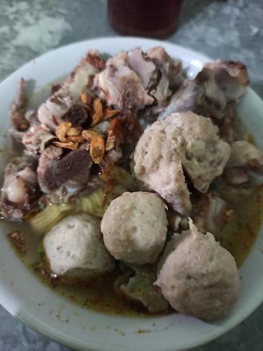 https://horego-prod-outlets-photos.s3.ap-southeast-3.amazonaws.com/horego.com/kebayoran-lama/restaurant/bakso-tulang-pak-sabar/review/thumbnail/af1qipm3yp6bkcnwbo25gefn1ekz_zy46tr1n-tayahn.jpg