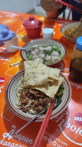 https://horego-prod-outlets-photos.s3.ap-southeast-3.amazonaws.com/horego.com/kebayoran-lama/restaurant/bakso-widuri-kemandoran/review/thumbnail/af1qipoi6jhuwij4rsko5cyg2v3g1gvpxsn1tcrsn5tm.jpg