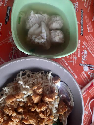 Yamin Meatball Noodle Mang Memet. review