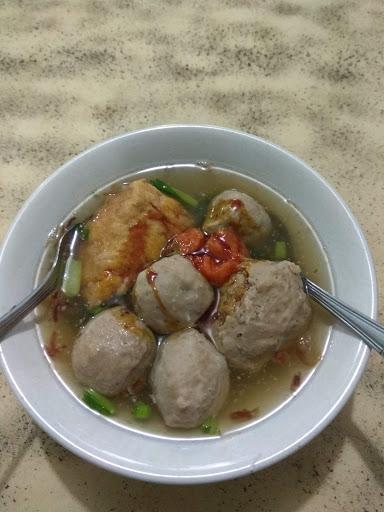 https://horego-prod-outlets-photos.s3.ap-southeast-3.amazonaws.com/horego.com/kebon-jeruk/restaurant/h-mas-nur-meatballs/review/thumbnail/af1qipmfwzqh9u3zdbjgh9jd2isaojnd9lwrbl1si4s2.jpg